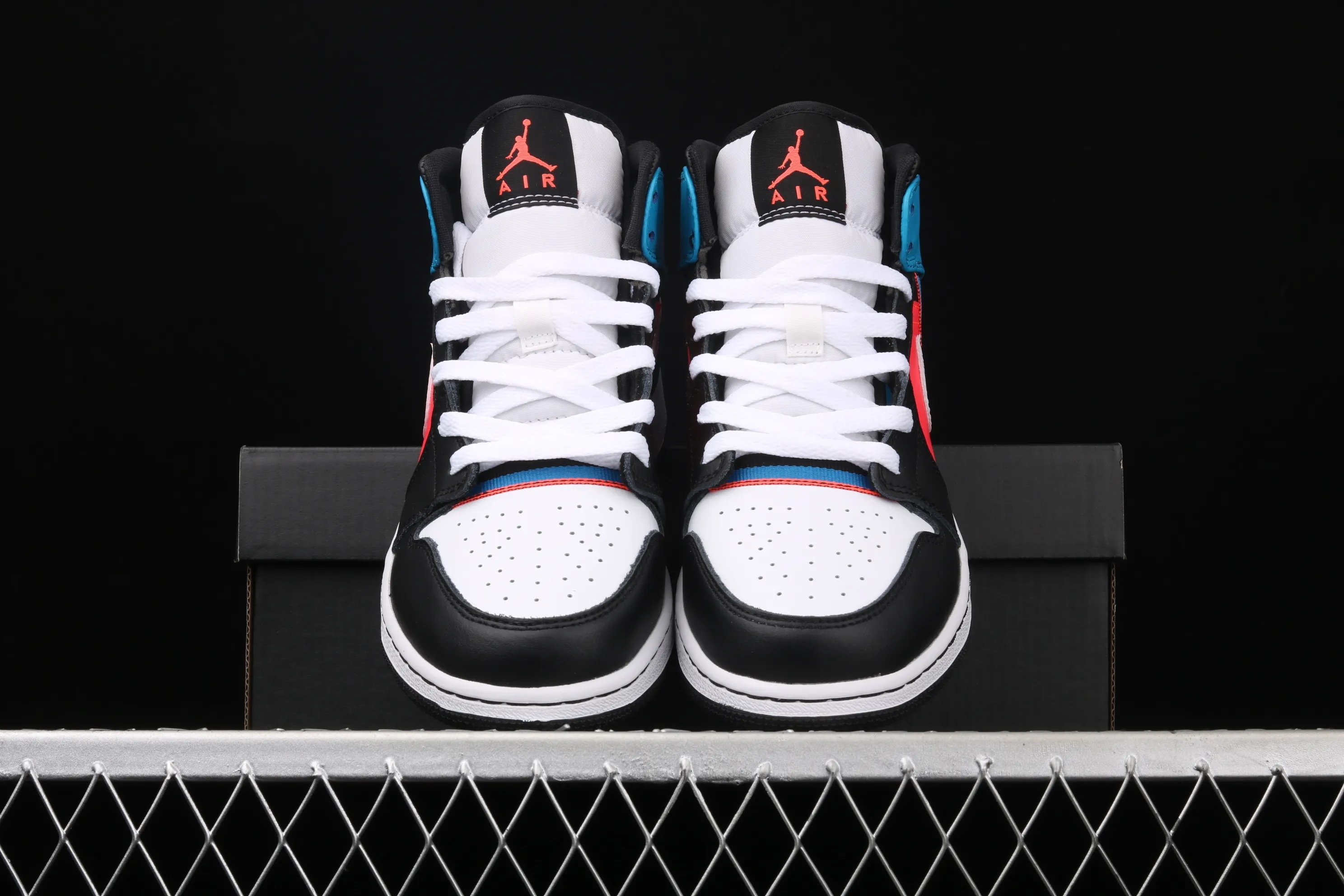All categories Air Jordan Jordan series basketball shoes Air Jordan 1 Mid Air Jordan1 Mid Game Time AJ1 Joe 1 Zhongbang basketball shoes CV4891-001